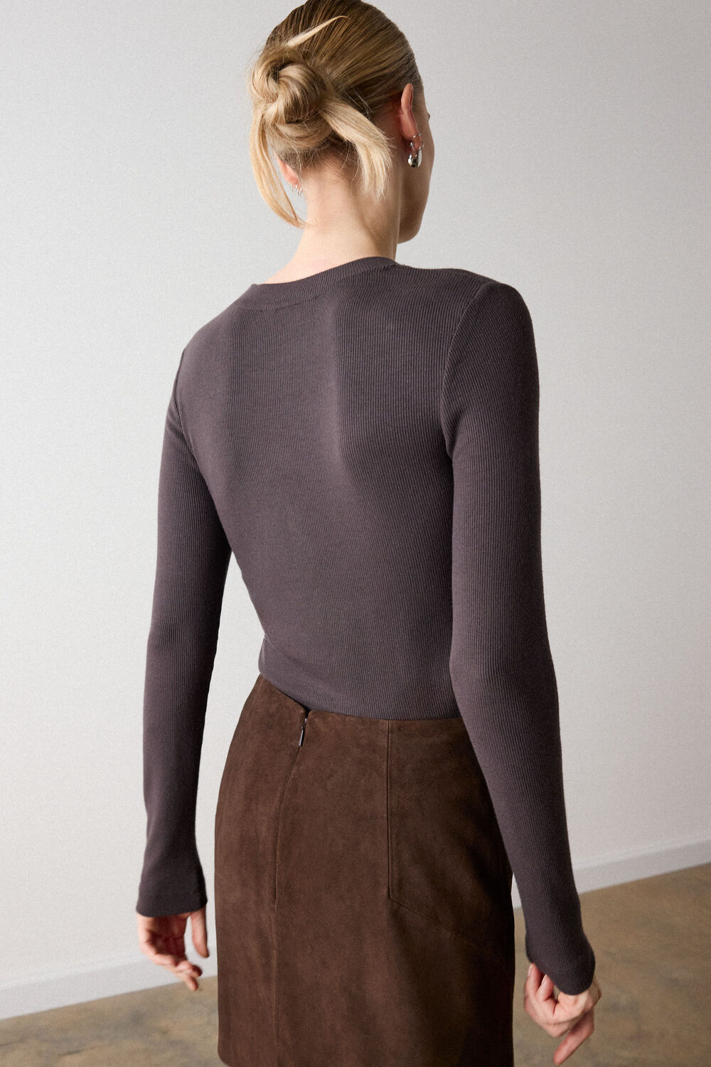 Essential Ribbed Crew