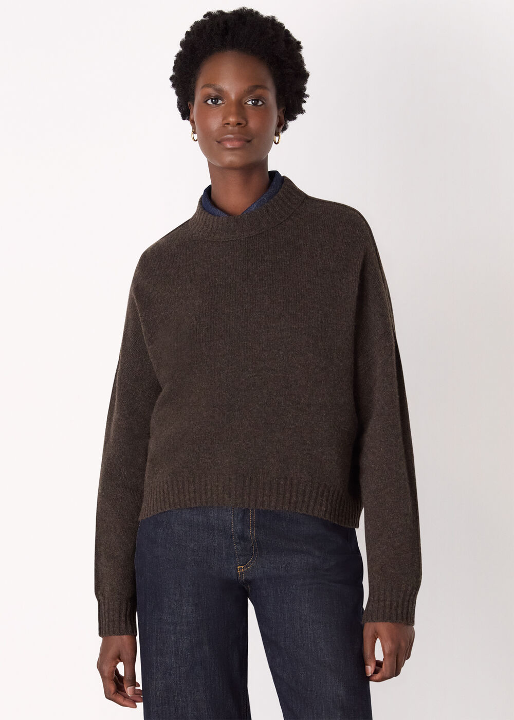 Wool Curved Hem Knit