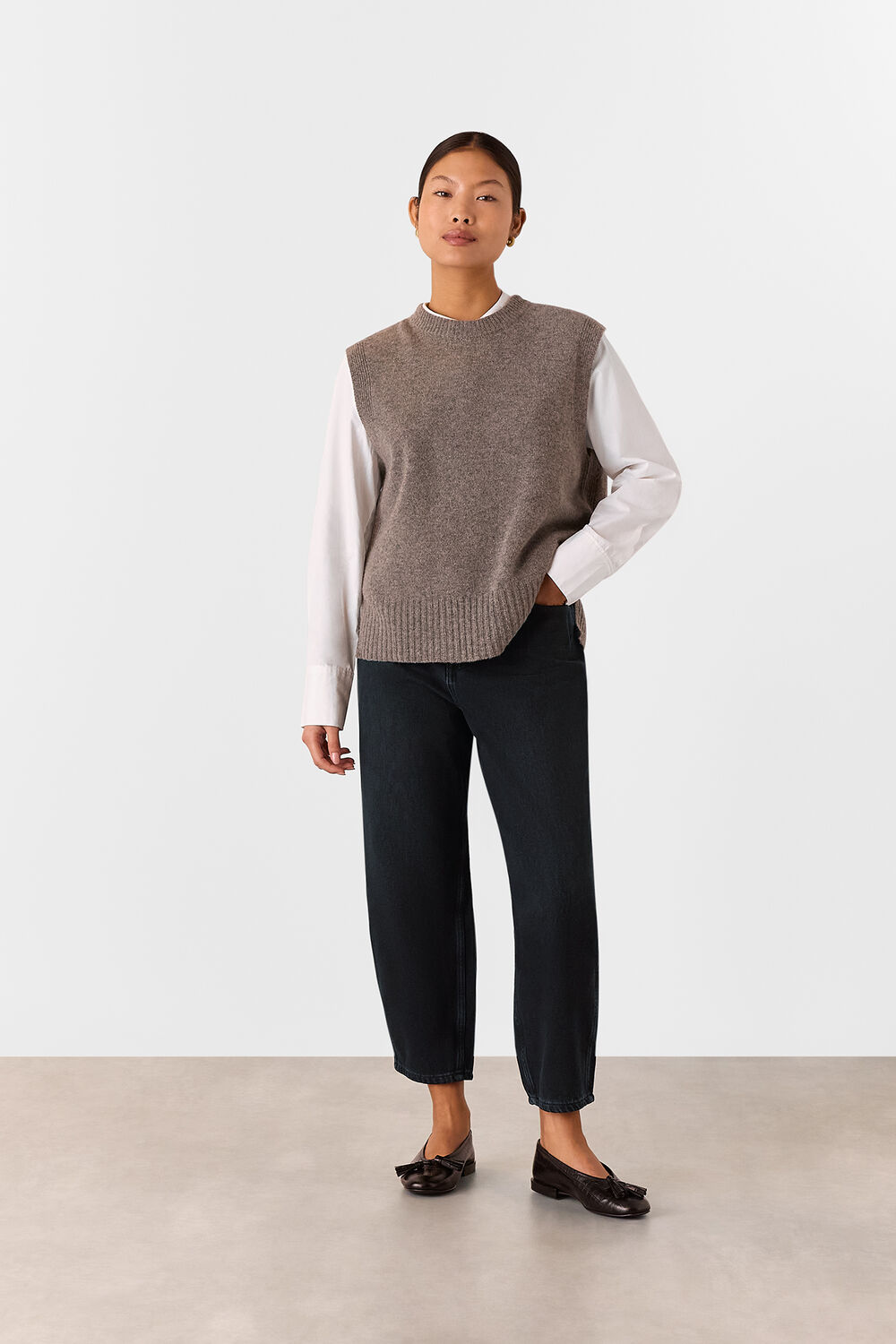 Black Petite Authentic Barrel Leg Jean