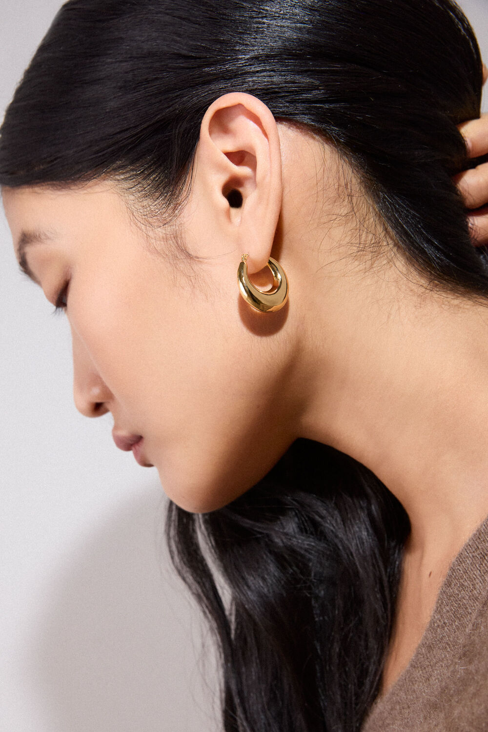 Gold Curved Chunky Hoop Earring