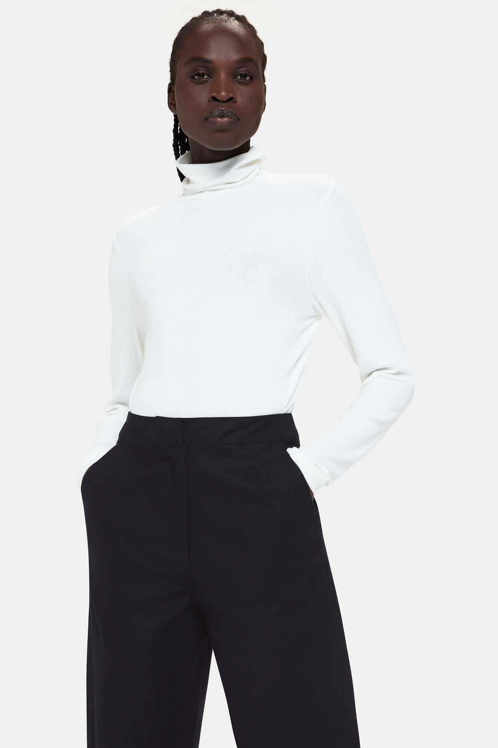 Carla Barrel Cotton Trouser