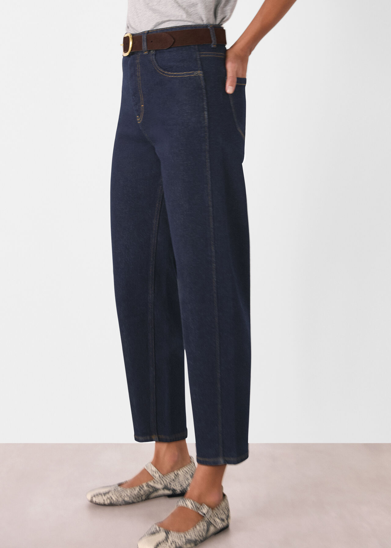 Stretch Barrel Leg Jean