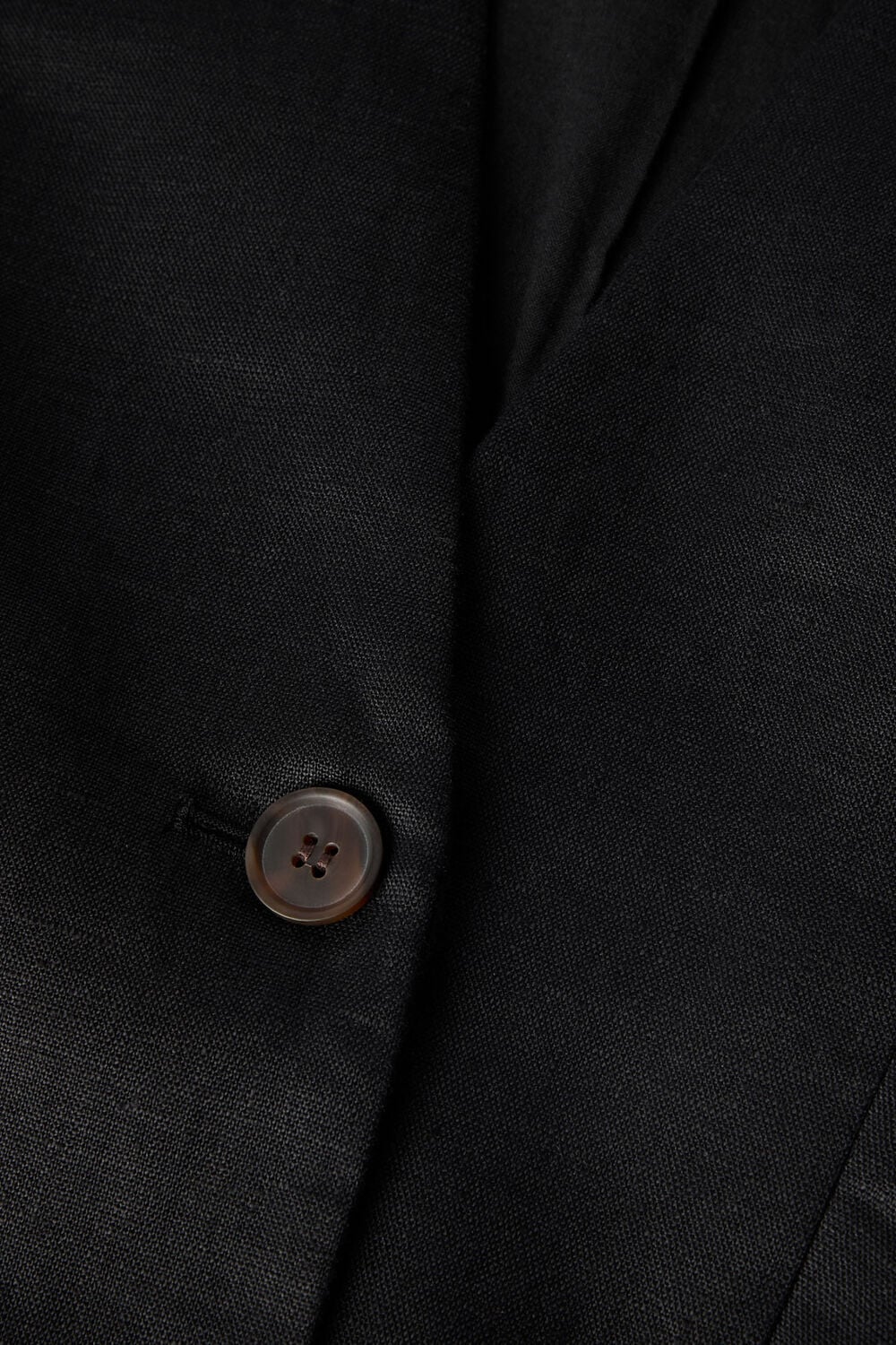 Collarless Linen Blazer