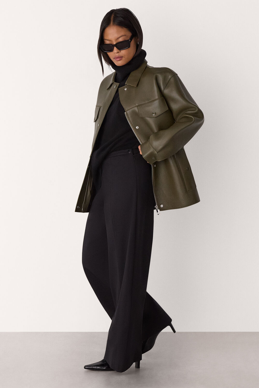 Petite Ponte Wide Leg Trouser