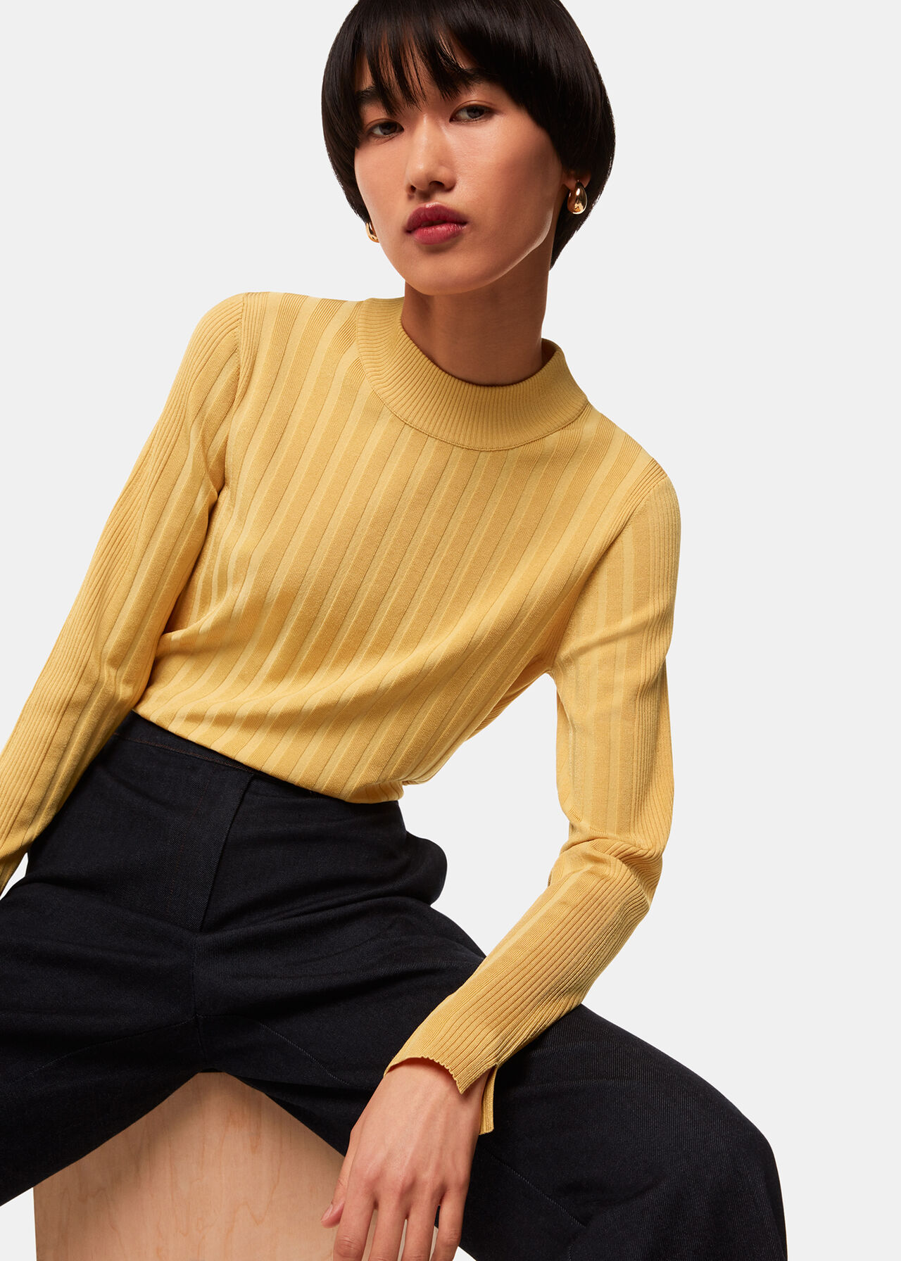 Ribbed Detail Crew Neck Knit
