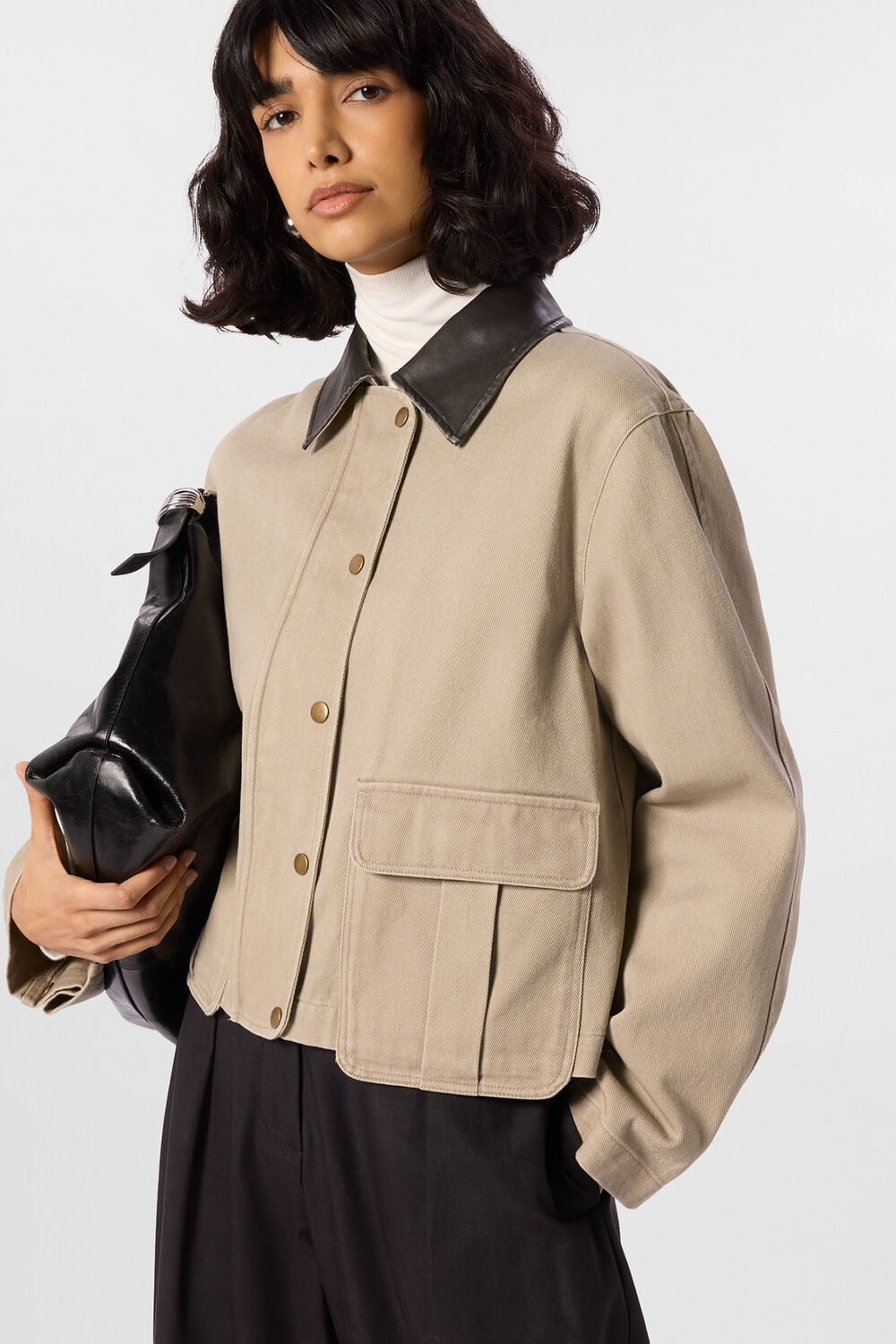 Taupe Casual Contrast Collar Jacket