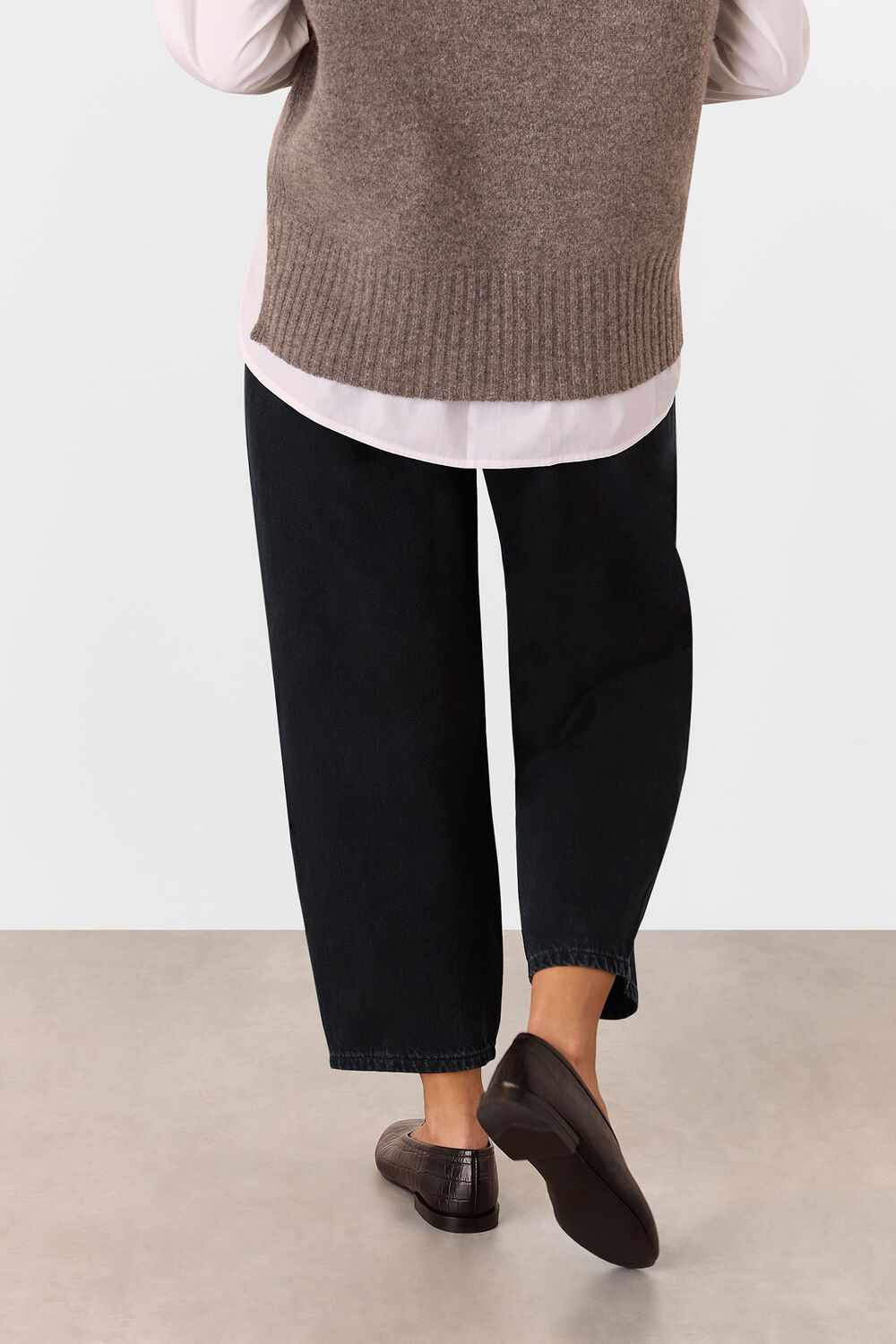 Black Petite Authentic Barrel Leg Jean
