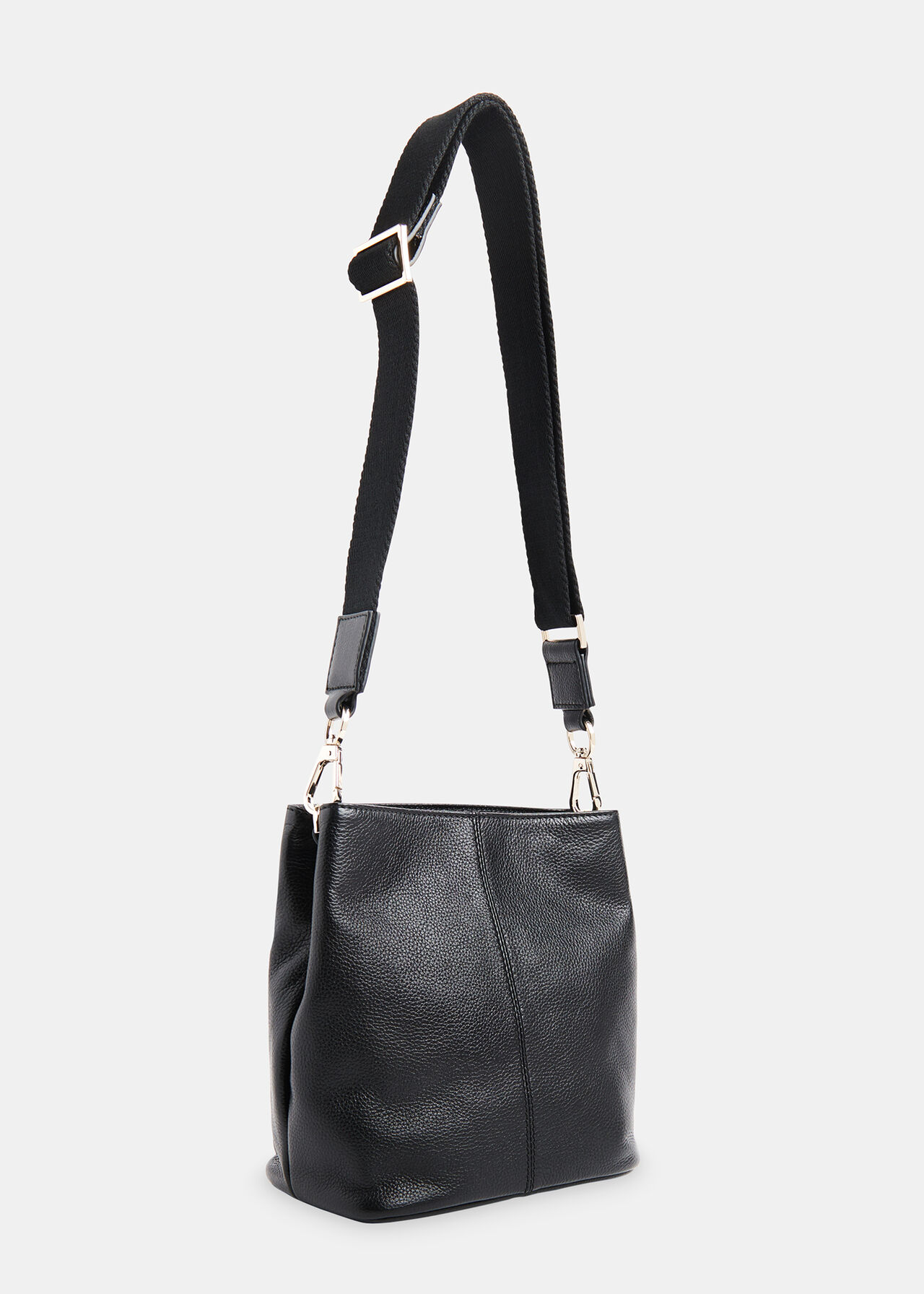 Dion Bucket Bag