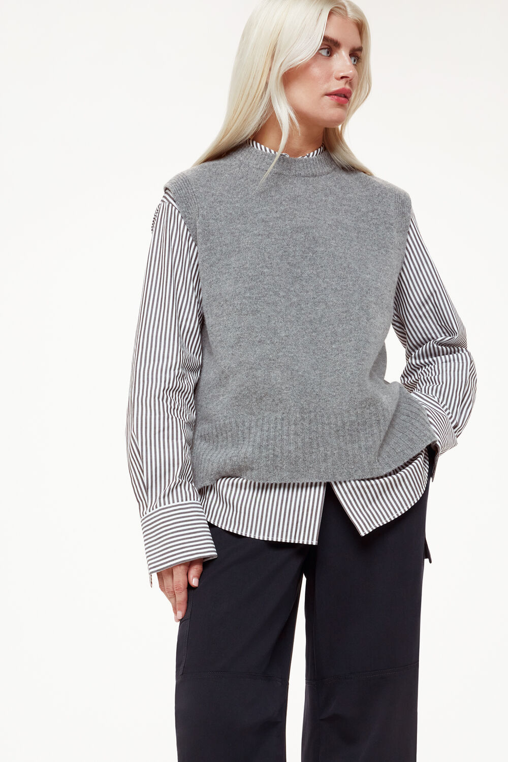 Petite Grace Luxe Cargo Pant