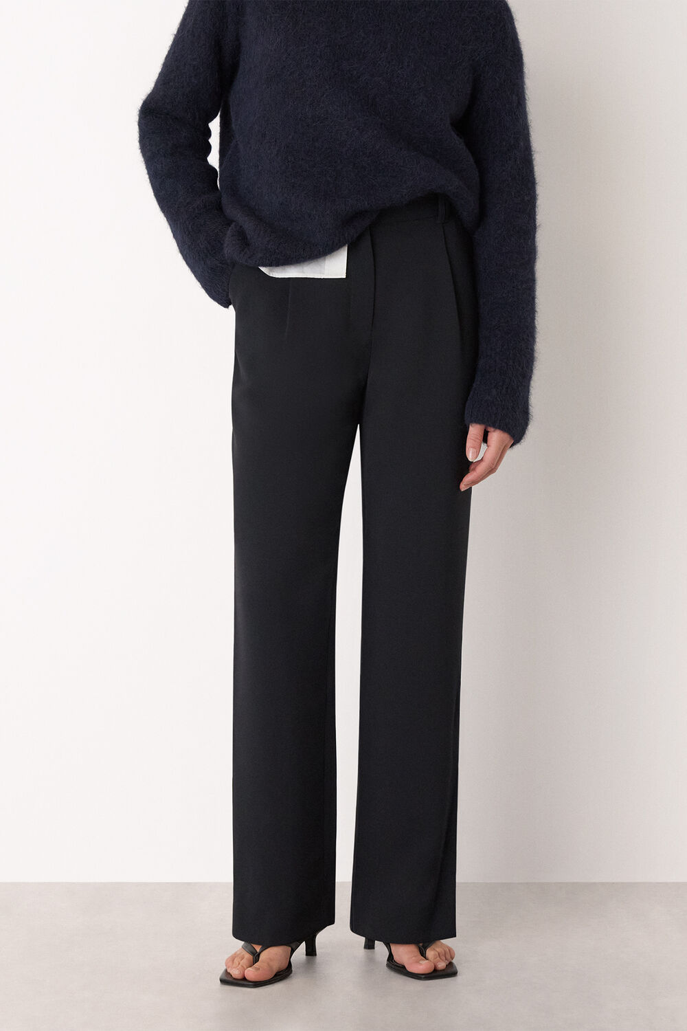 Black Harriet Tapered Crepe Pants&nbsp;