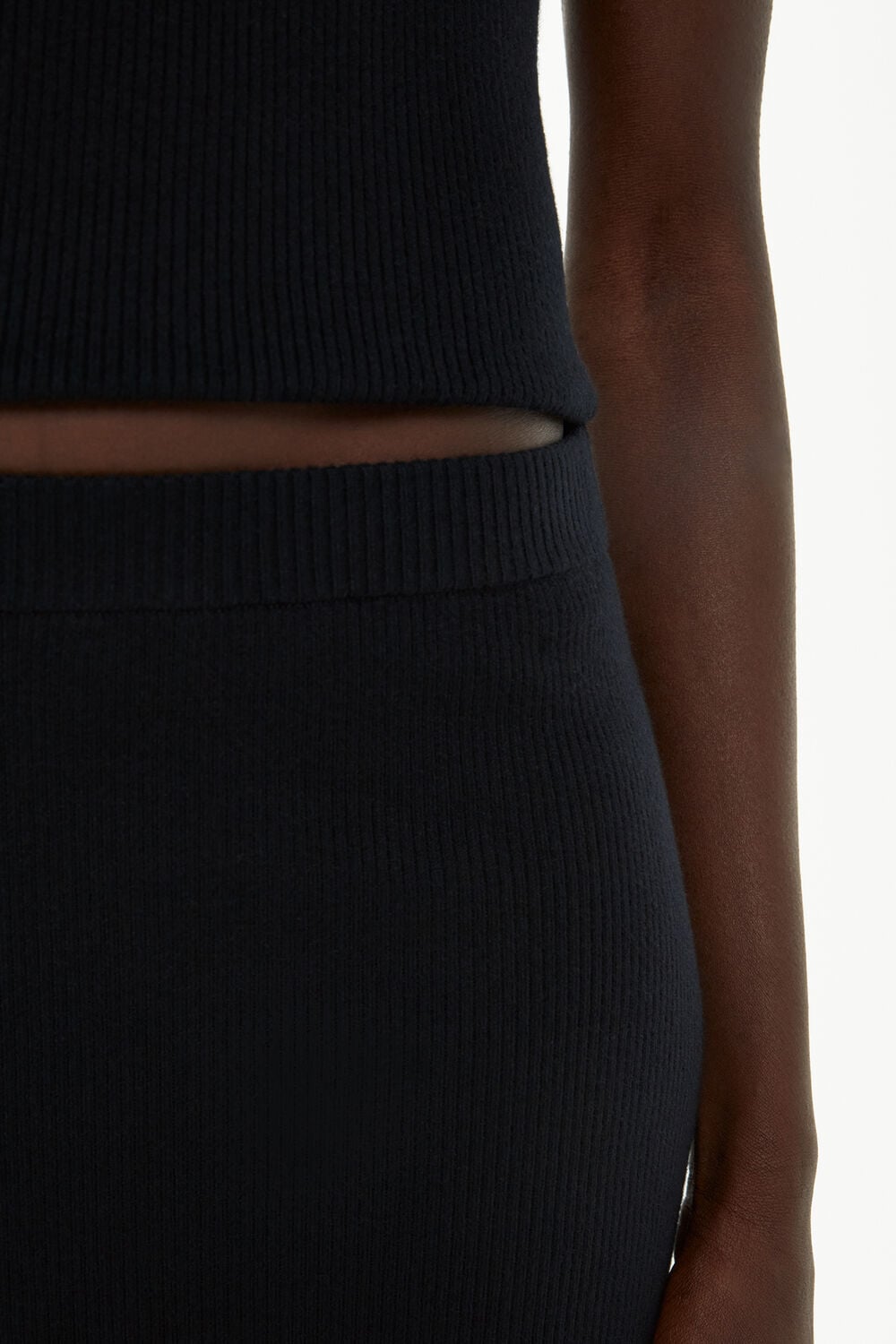 Frill Hem Knitted Midi Skirt