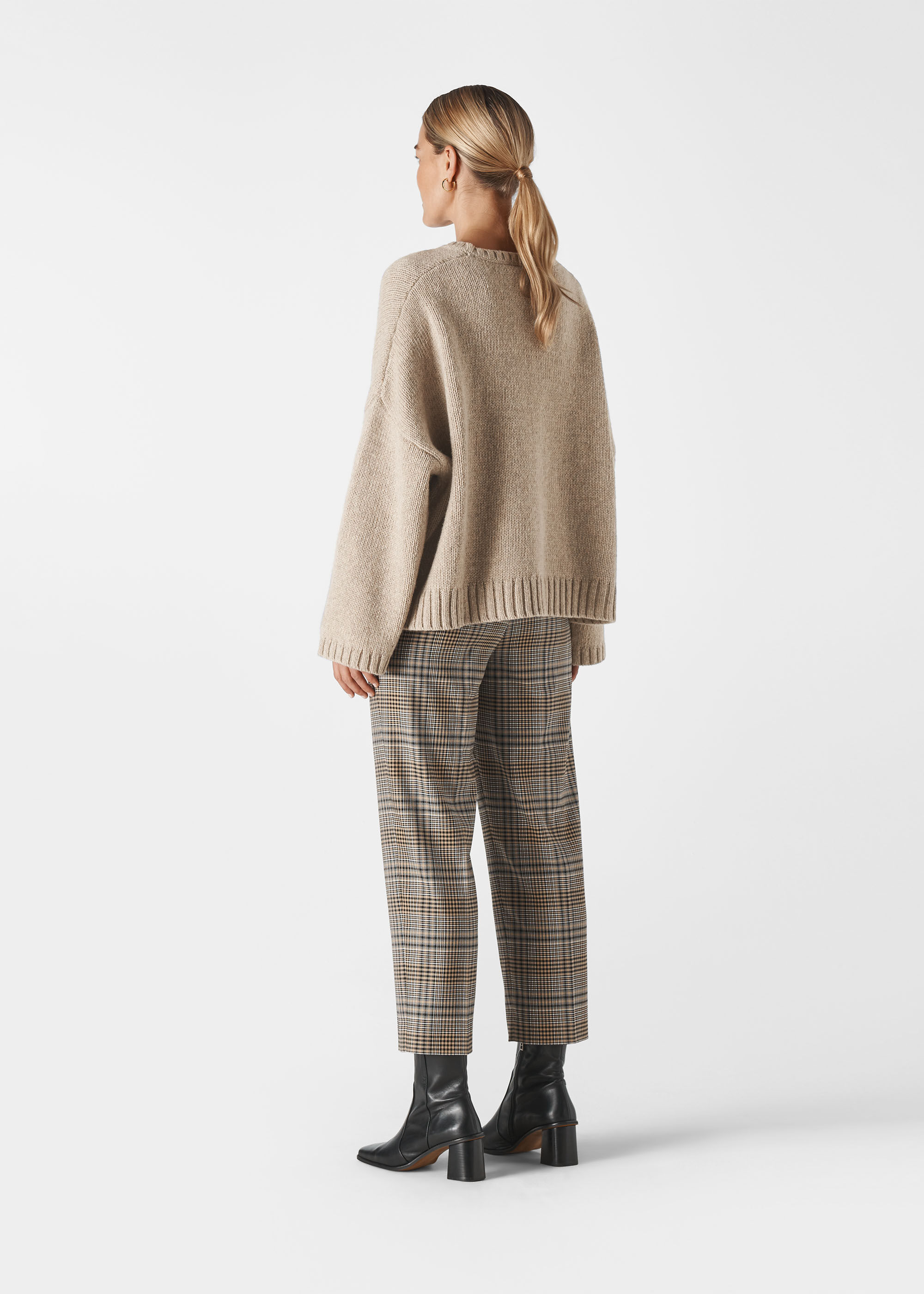 Oversize wool jumper clearance