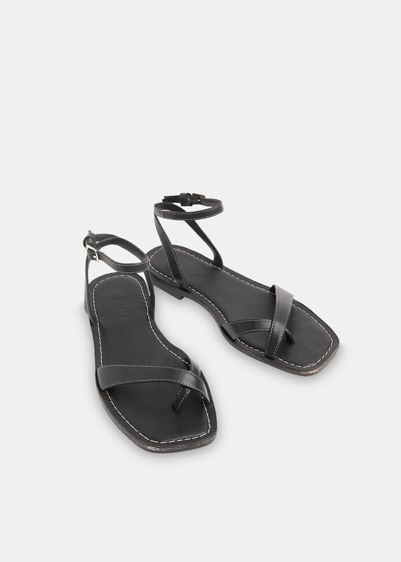 Black Toe Loop Strappy Sandal
