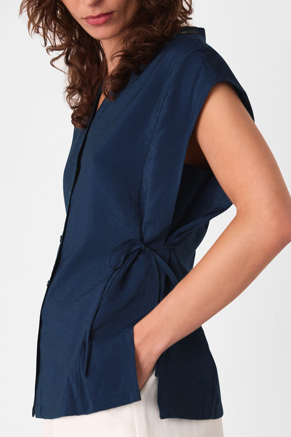 Navy Button Down Tie Side Shirt