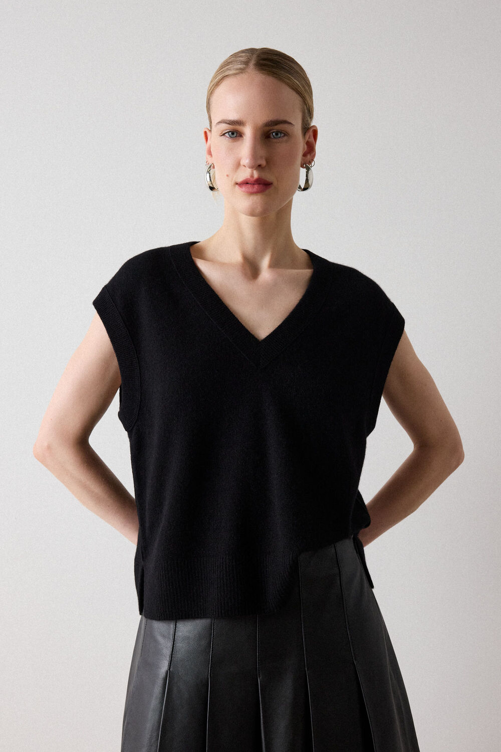 Black Cashmere V Neck Sweater Vest