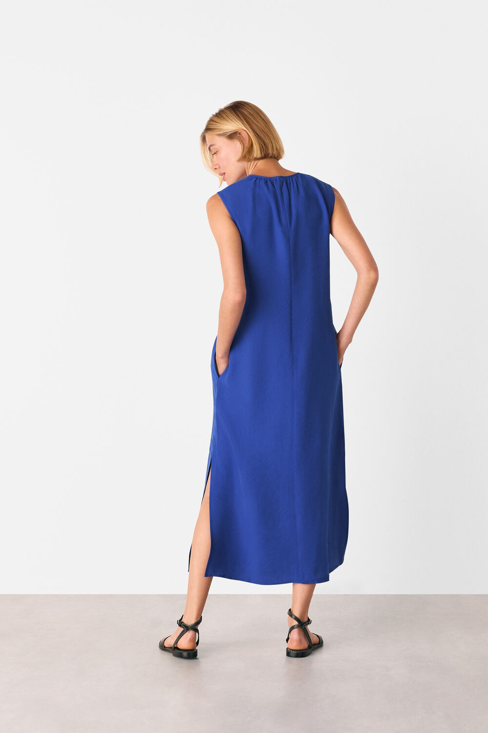 Sleeveless Midi Dress