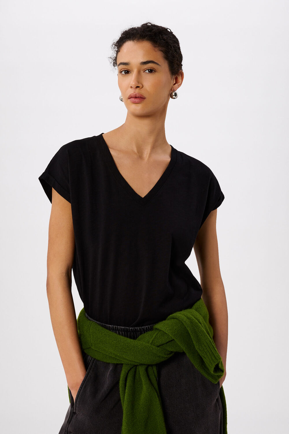 Black Willa V-Neck Cap Sleeve Tee
