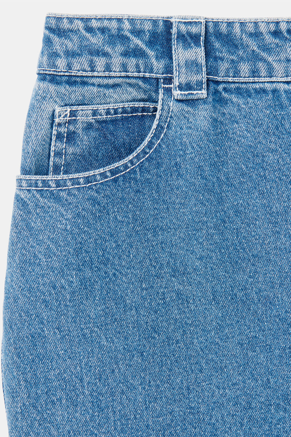 Petite Relaxed Straight Leg Jean