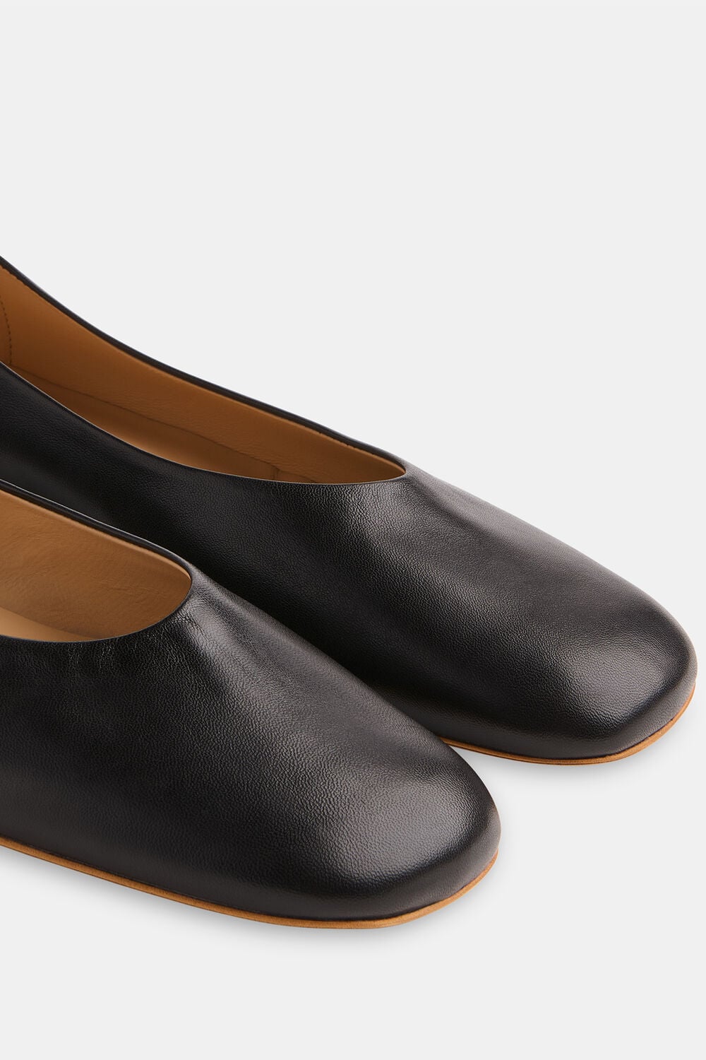 Black Clean Ballet Pump