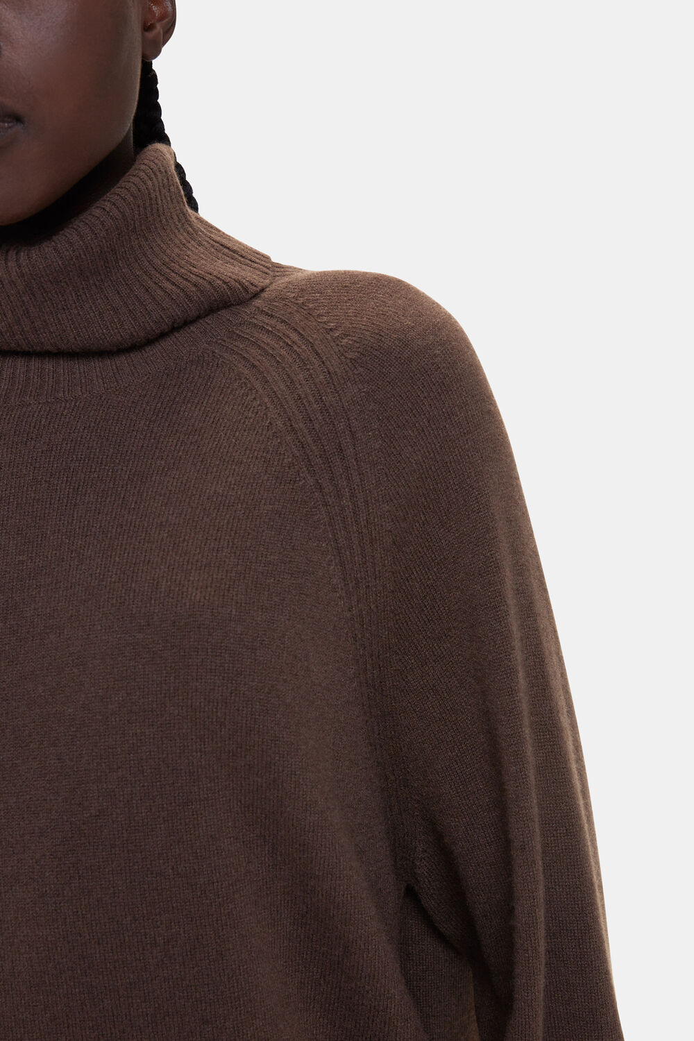 Cashmere Roll Neck