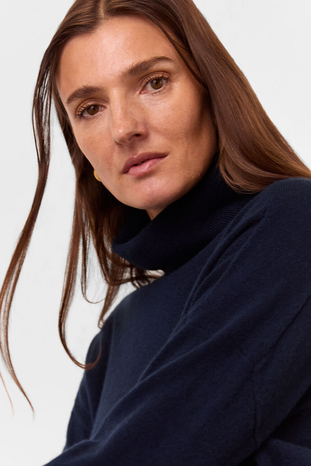 Navy Cashmere Turtleneck Sweater