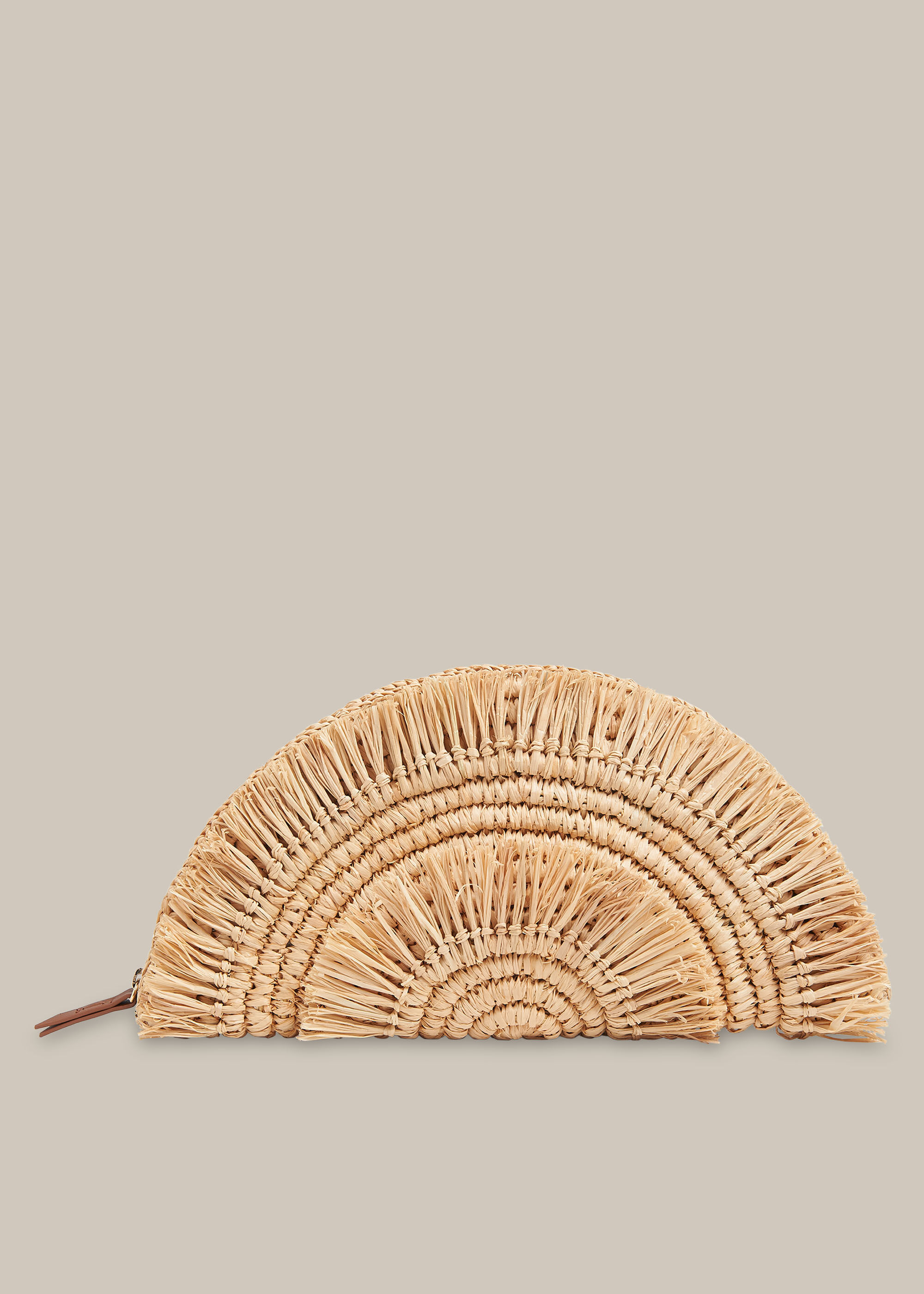 Straw sale clutch bag