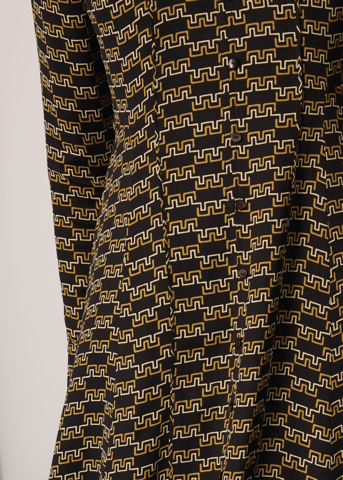 theredthread S layered dress bug check