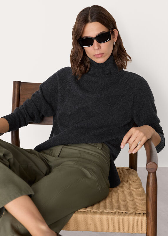 Dark Grey Cashmere Turtleneck Sweater