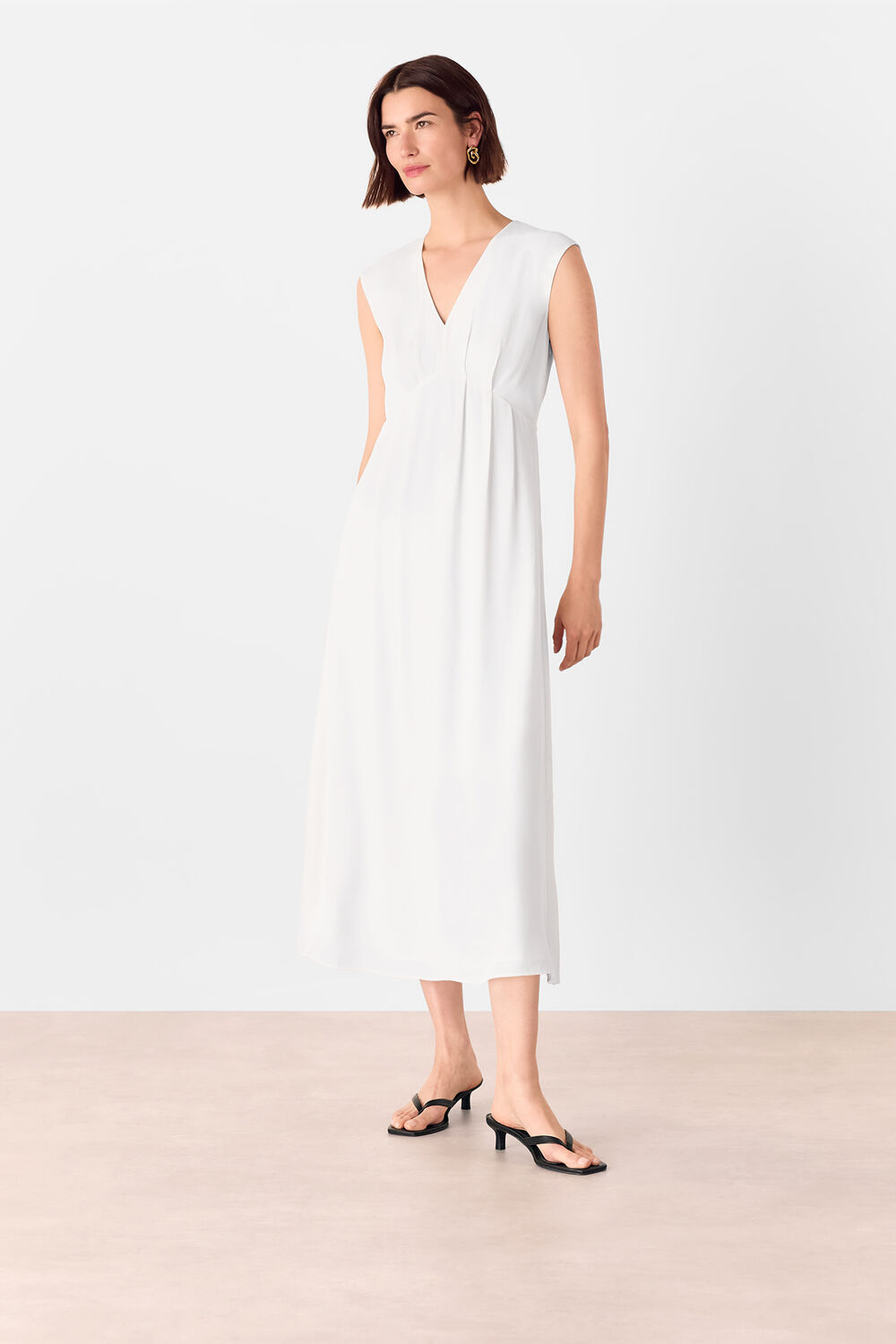 White Crepe Sleeveless Midi Dress