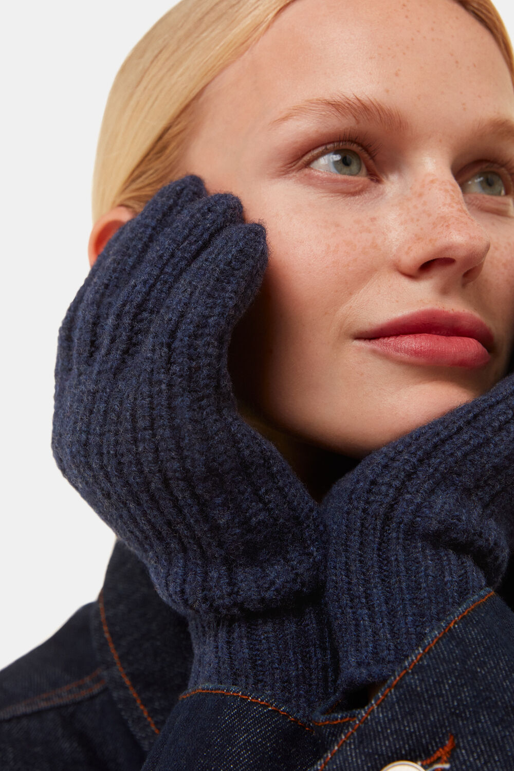 Navy Lambswool Gloves