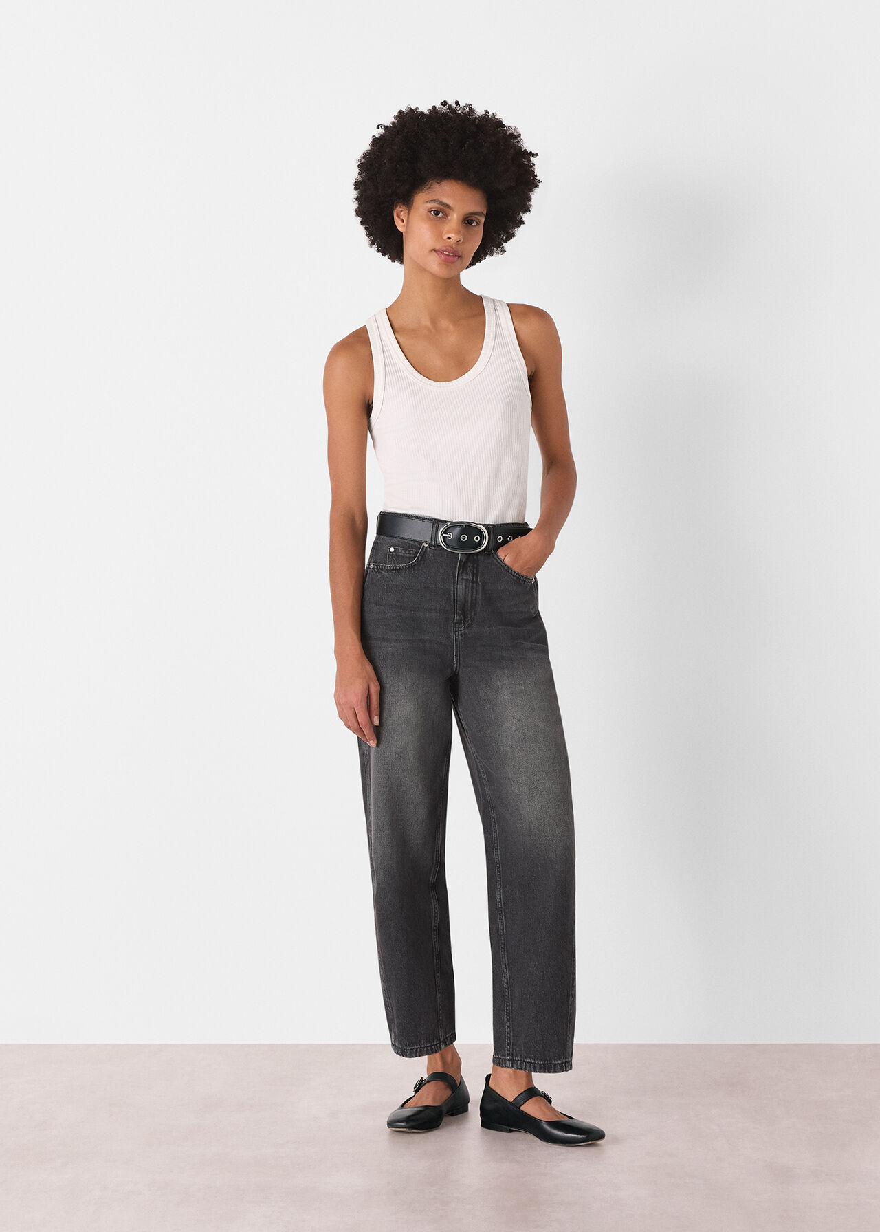 Authentic Barrel Leg Jean
