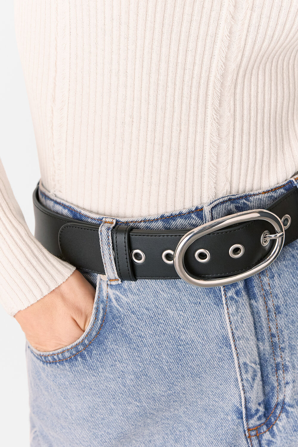 Black Eyelet Detail Belt