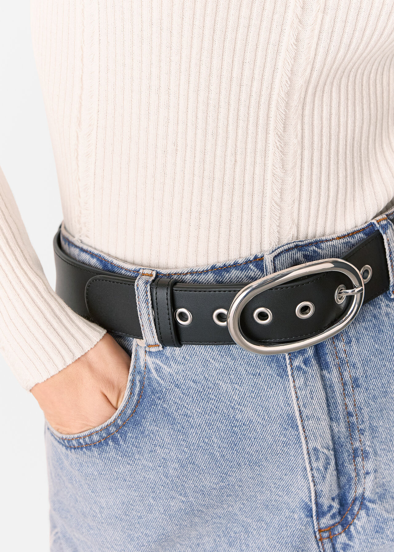 Eyelet Detail Belt