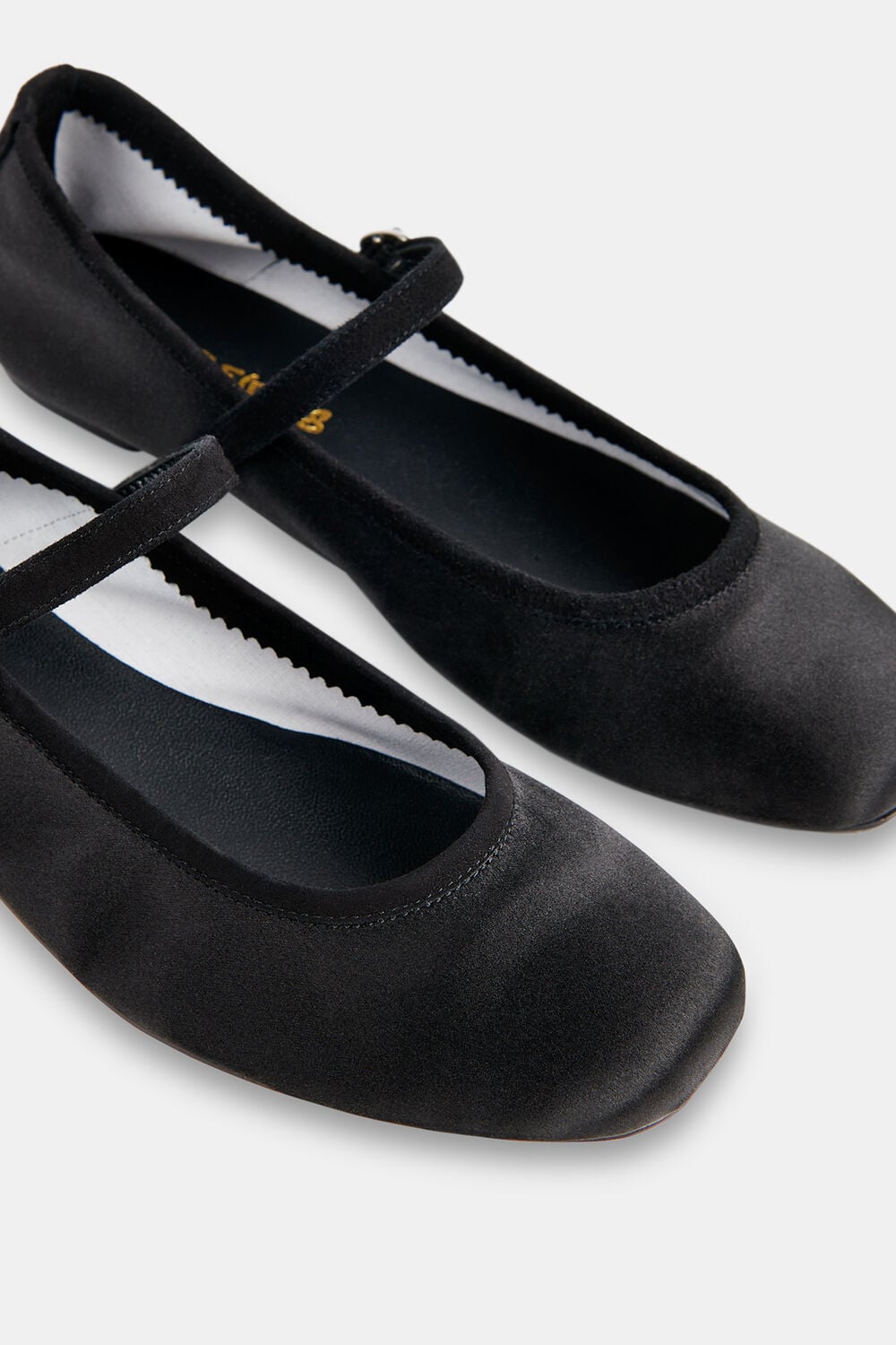 Hai Honoree Shoe