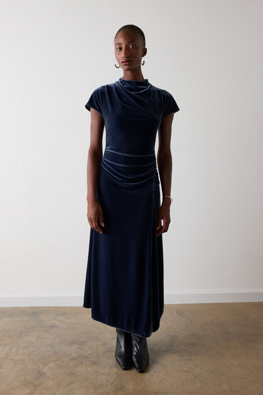 Navy Petite Velvet Ruched Midi Dress