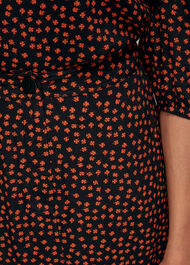 Dainty Floral Button Skirt