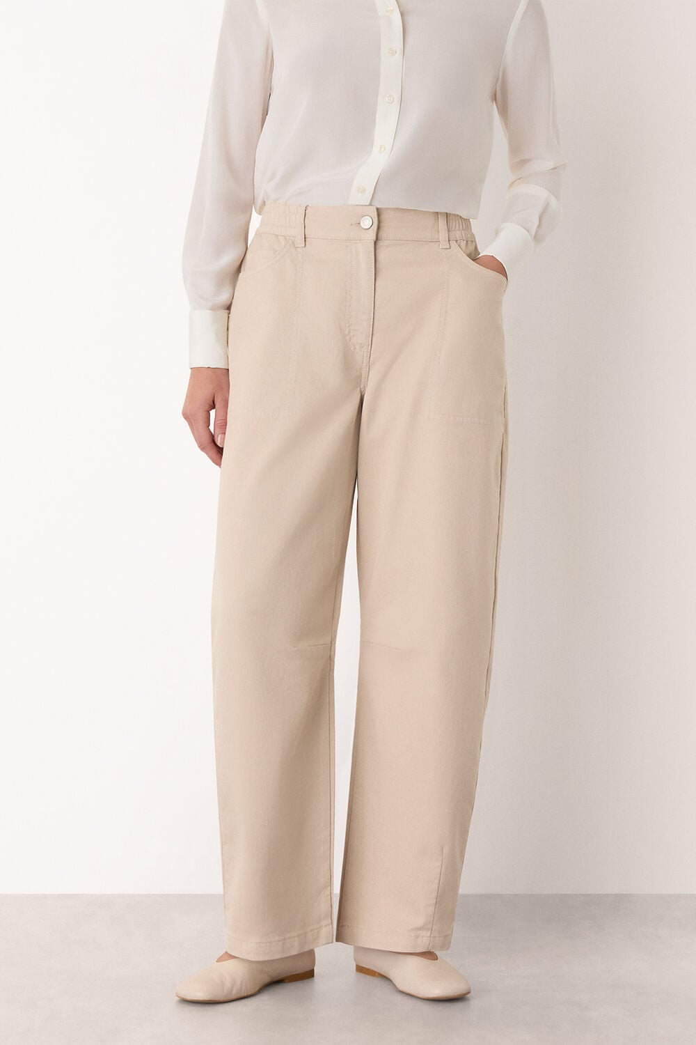 Neutral Casual Cotton Barrel Trouser