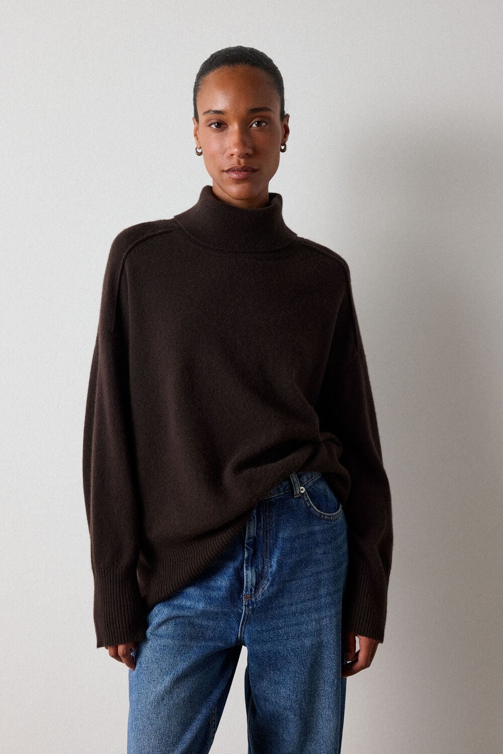 Brown Cashmere Seam Roll Neck Knit