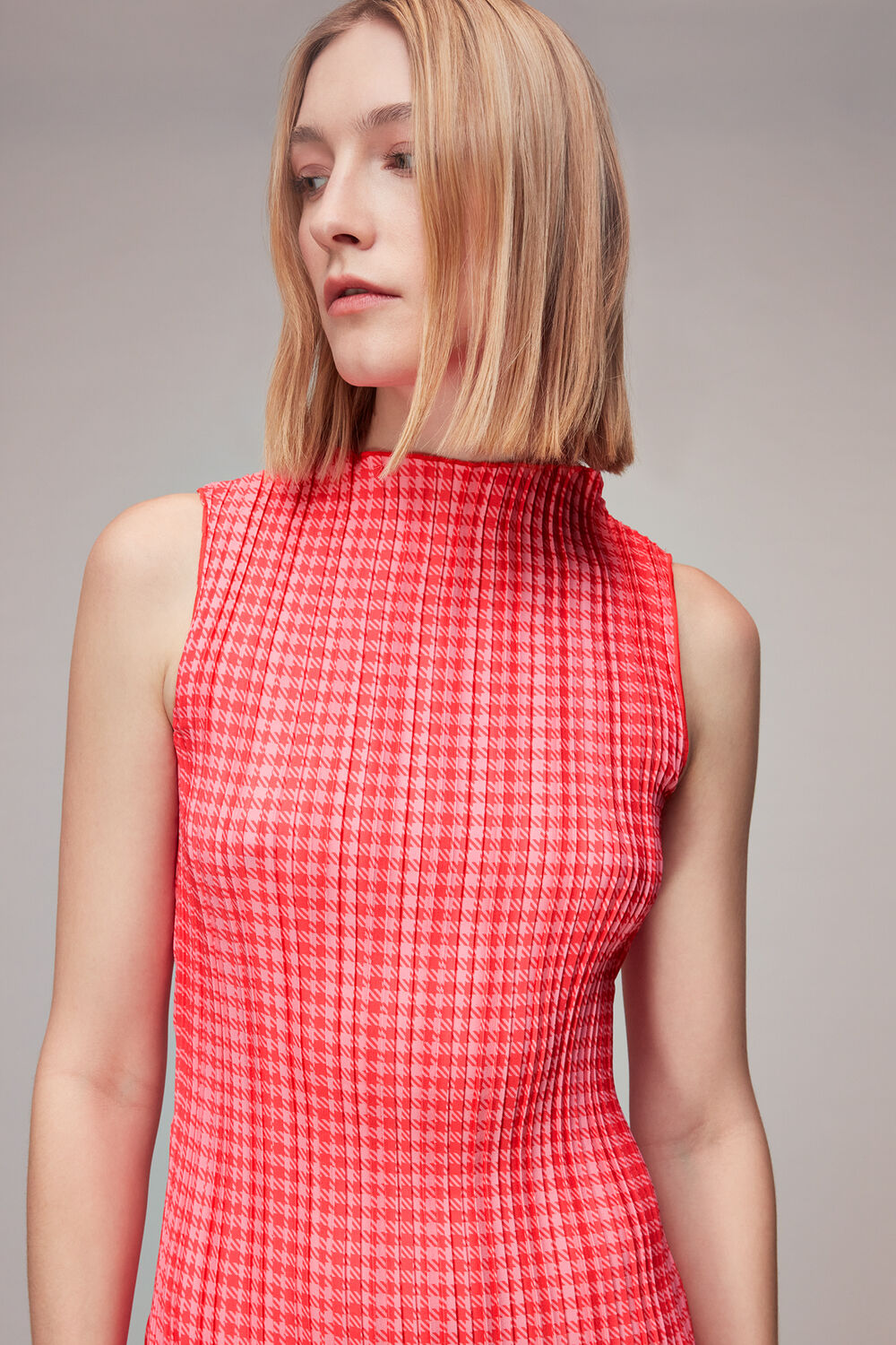 Pink Houndstooth Plisse Midi Dress