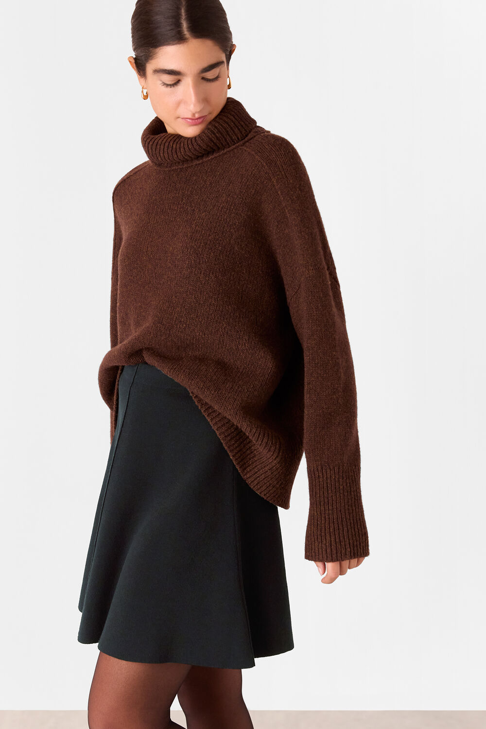 Black Flippy Knitted Mini Skirt