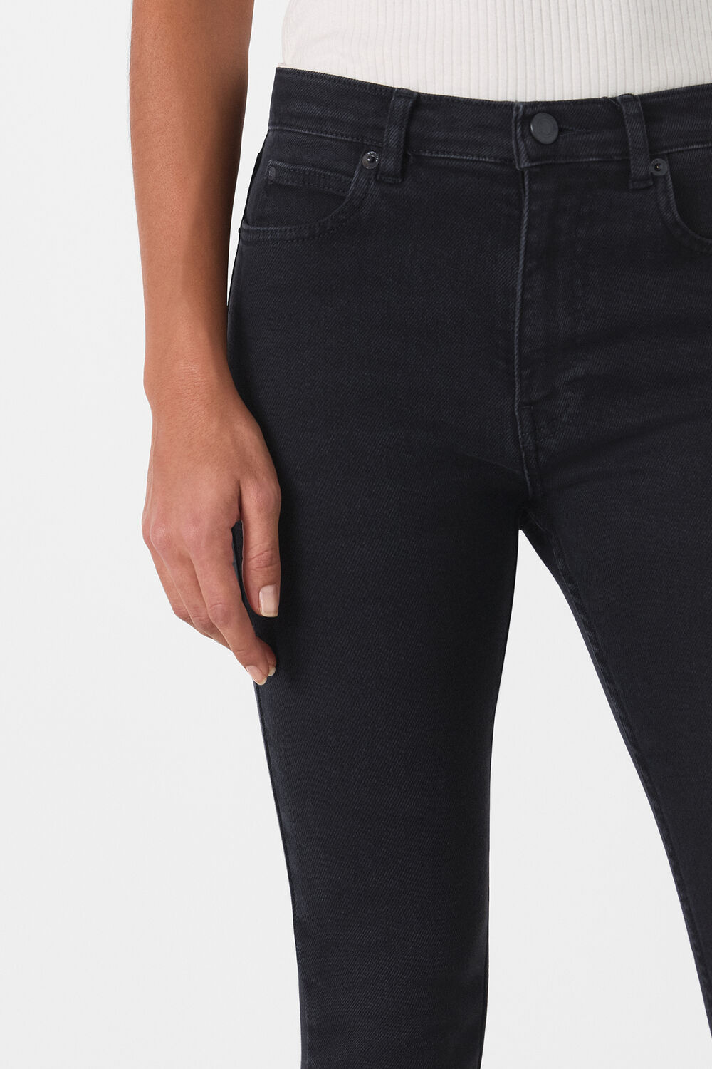 Black Stretch Sculpted Skinny Jean