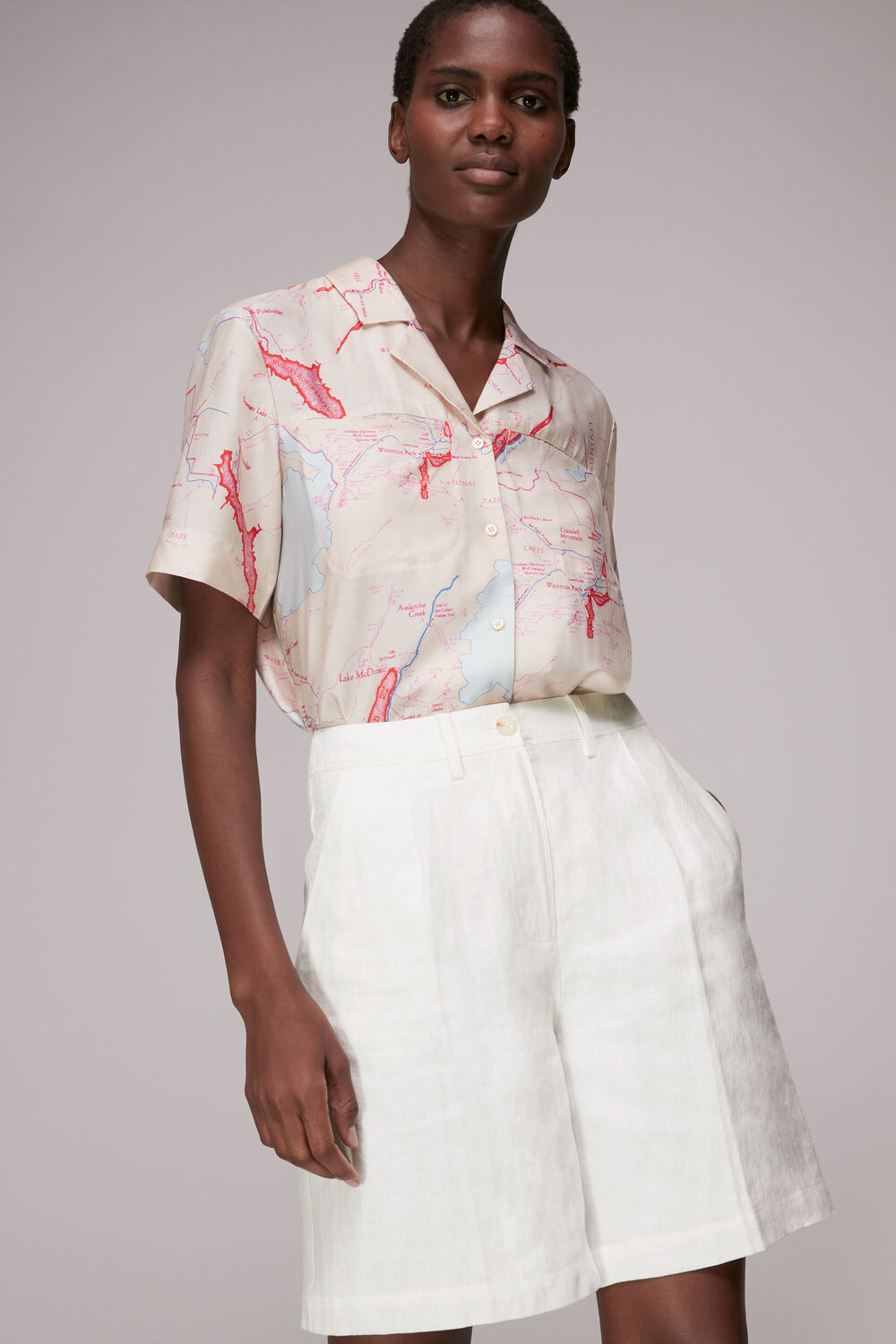 Tailored Linen Bermuda Shorts