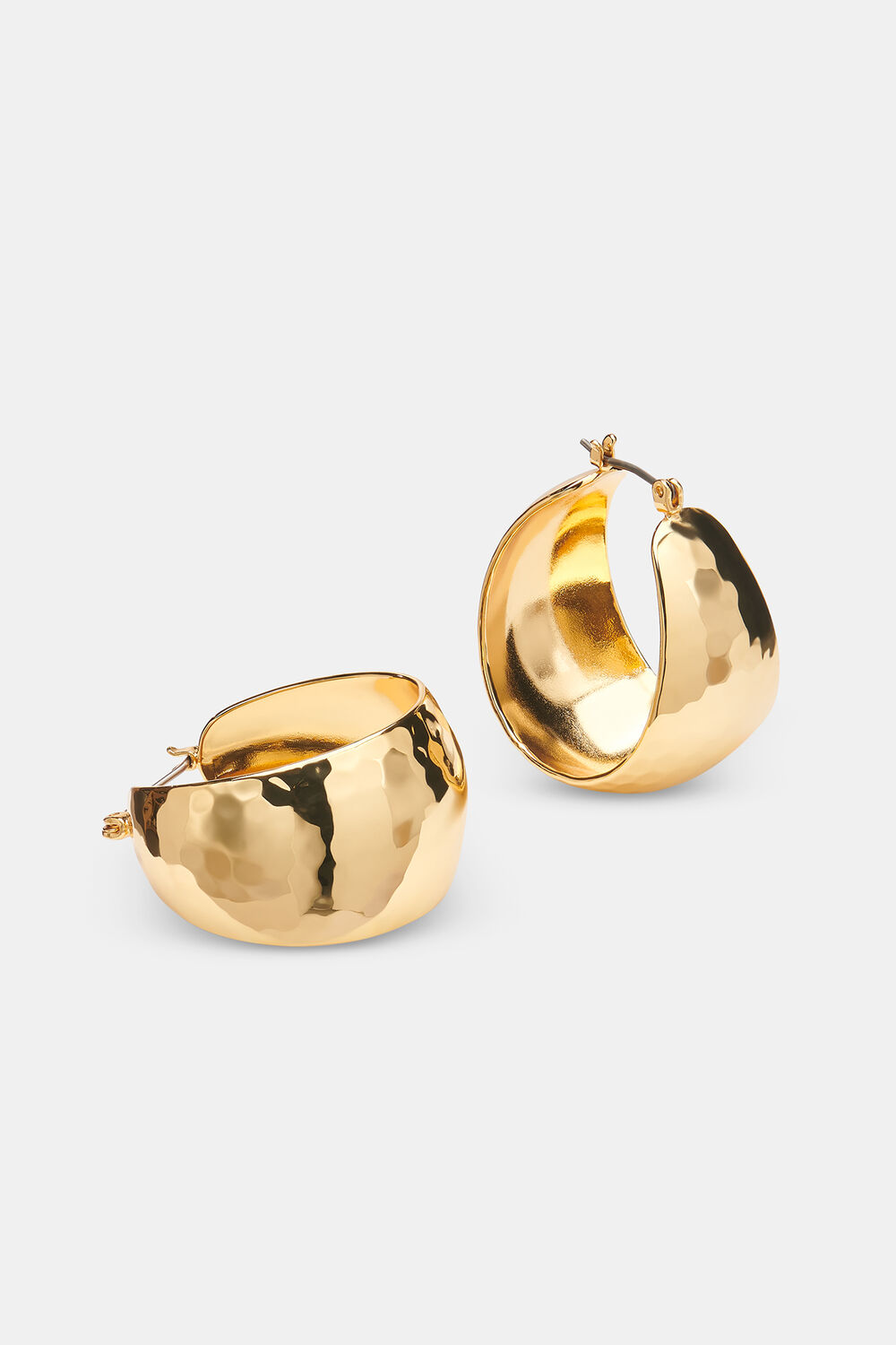 Gold Textured Curved Earring