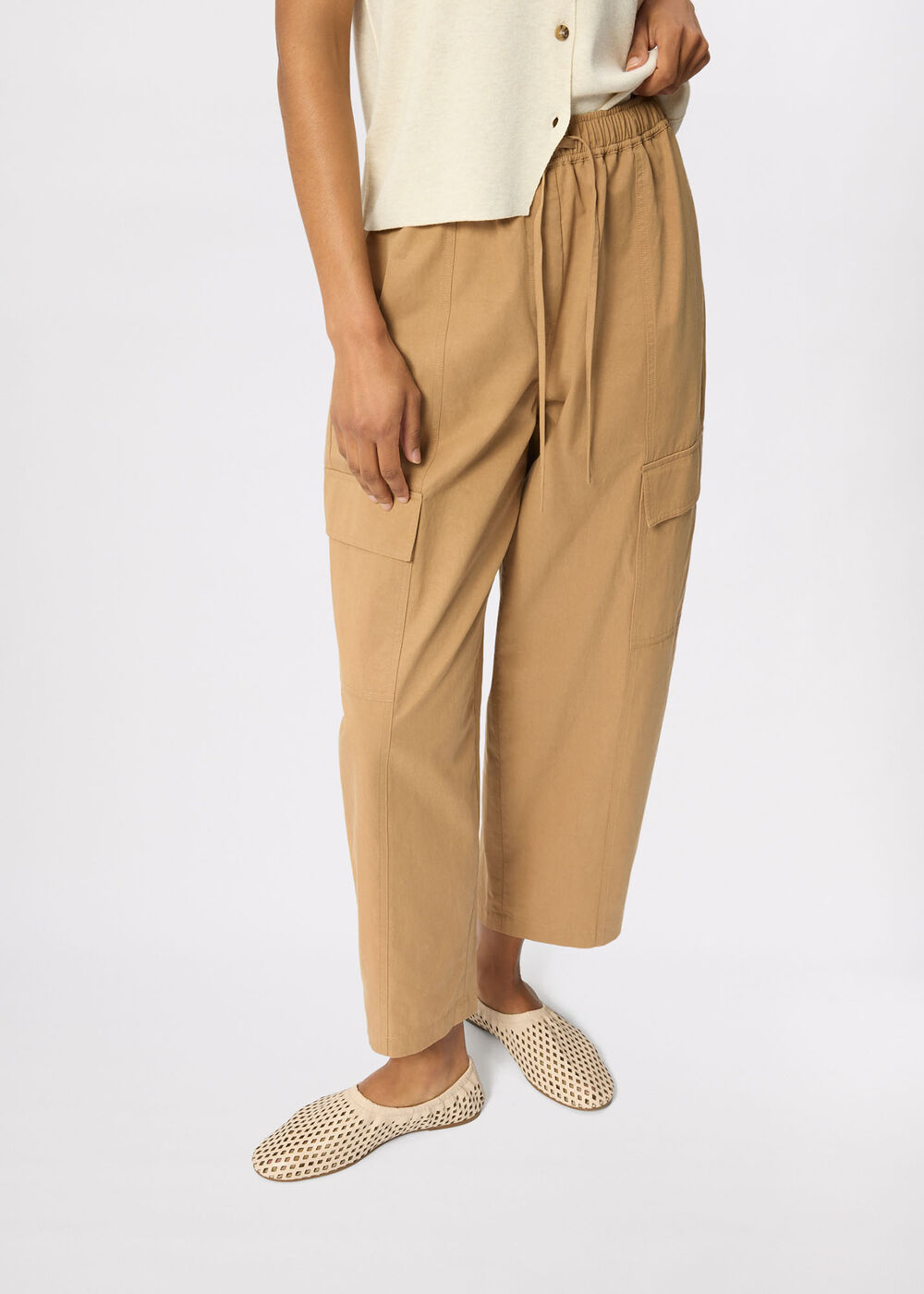 Utility Cotton Barrel Trouser
