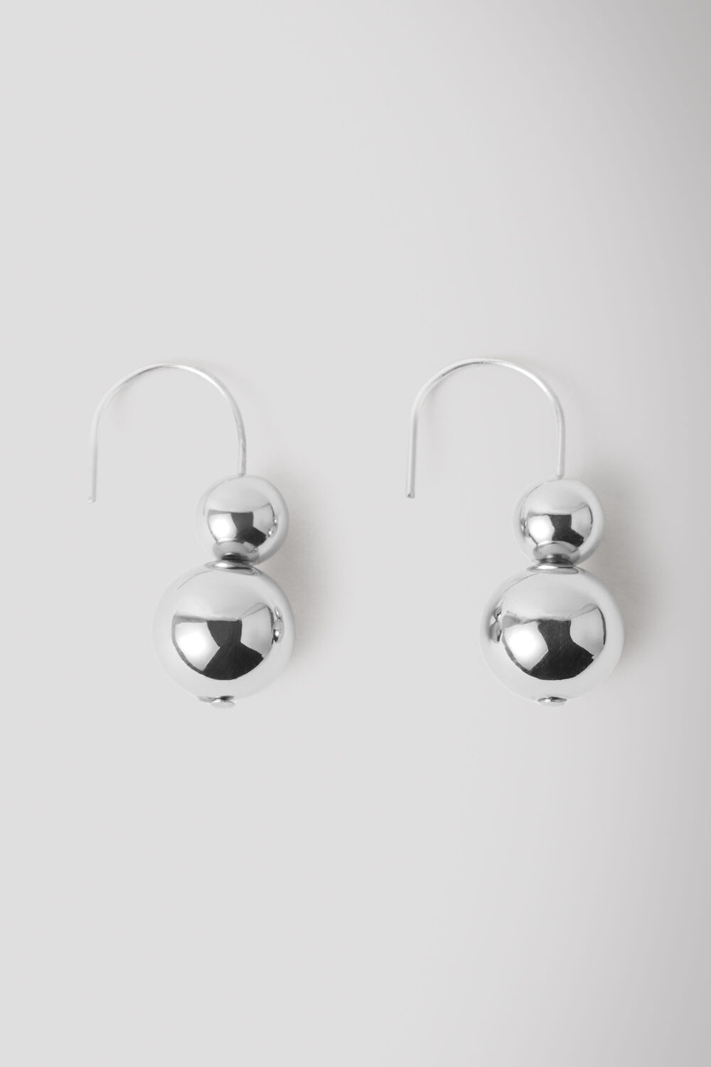Silver Double Sphere Wire Earring