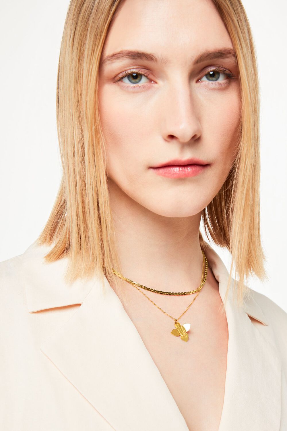 Leaf Pendant Necklace