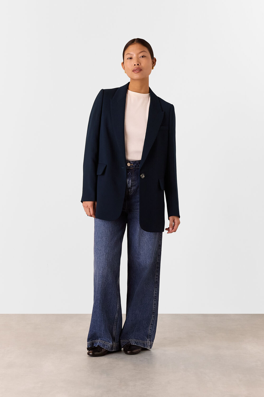 Navy Petite Crepe Boyfriend Blazer
