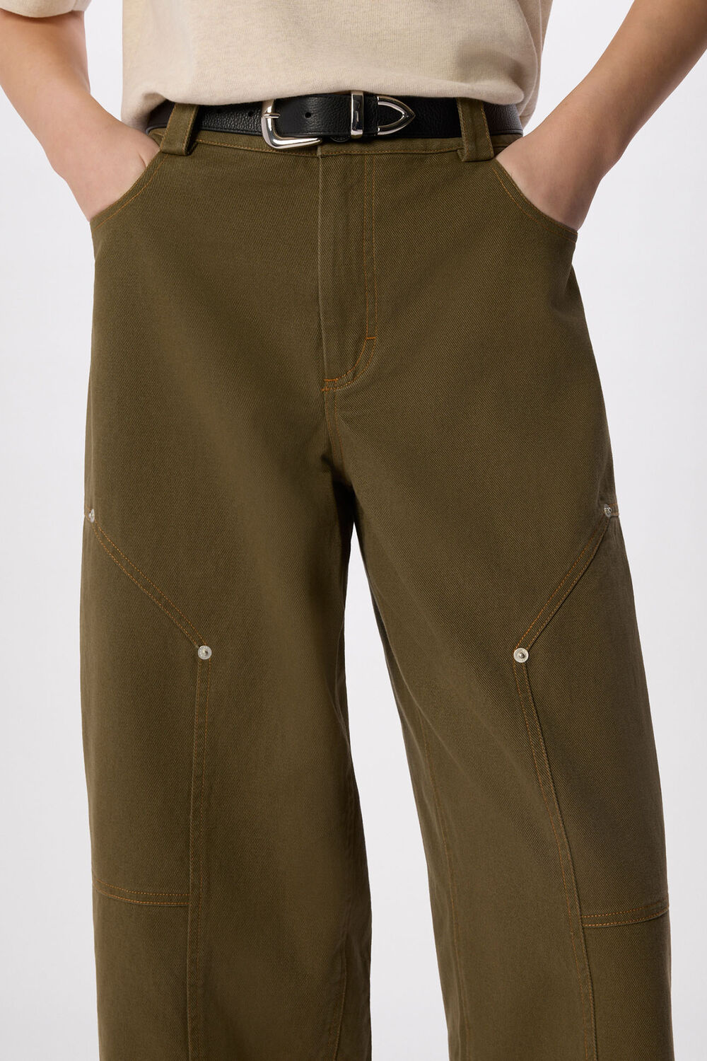 Khaki Barrel Mid Rise Trouser