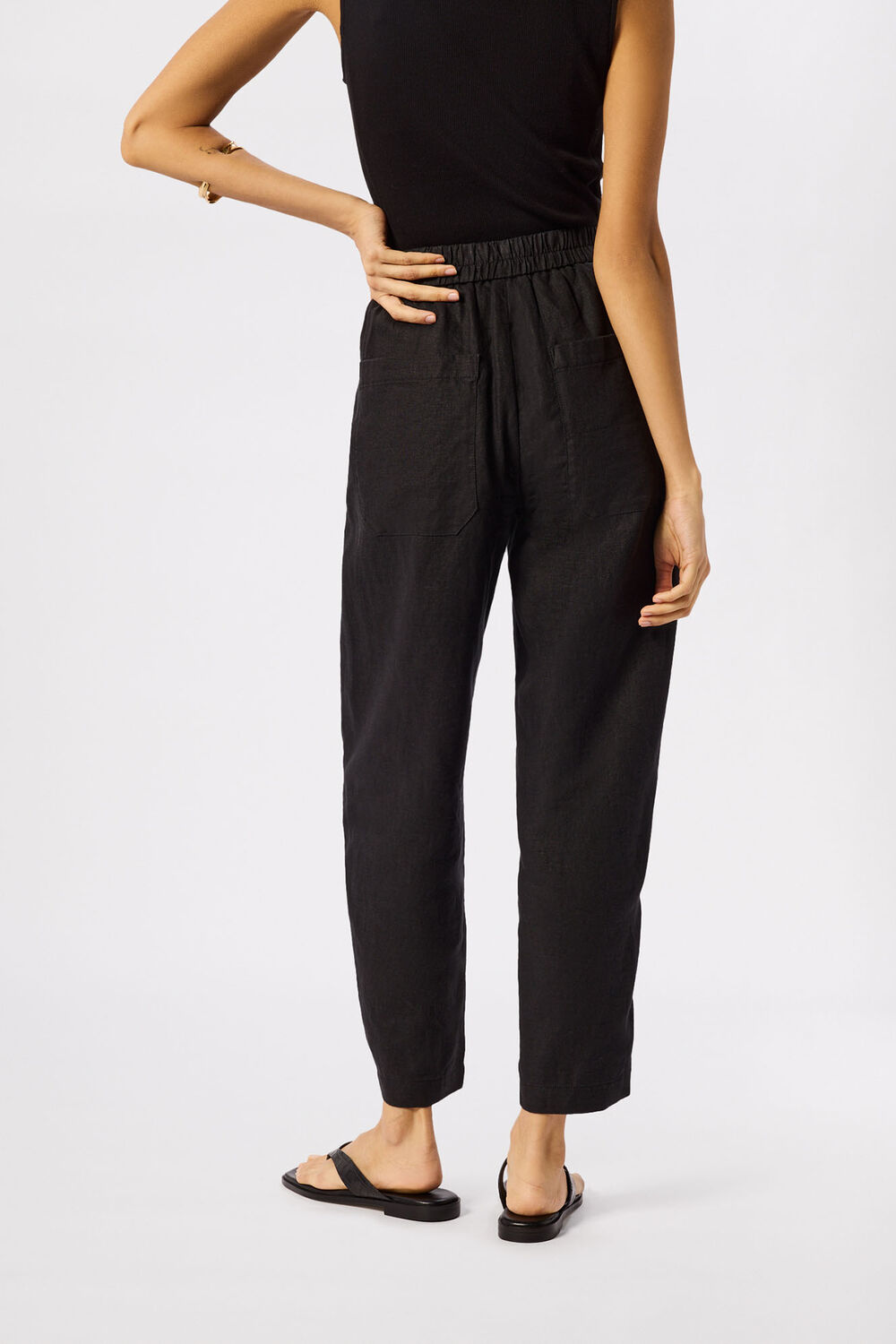 Black Linen Barrel Leg Trouser