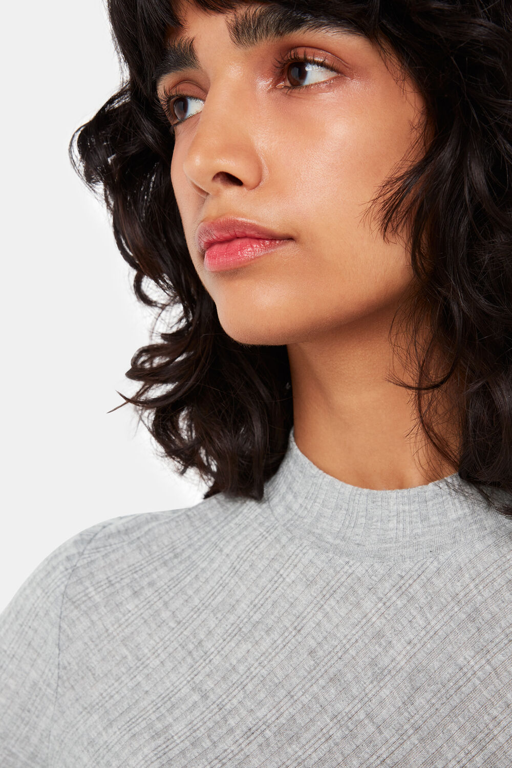 Diagonal Rib Crew Neck Top